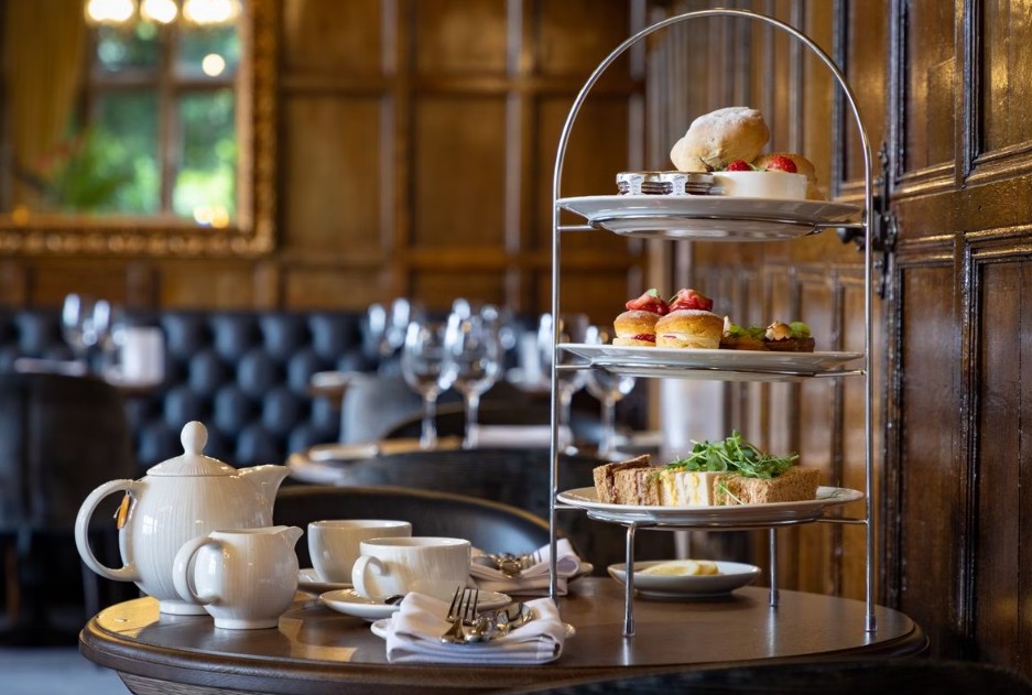 The Perfect Afternoon Tea: A West Midlands Tradition